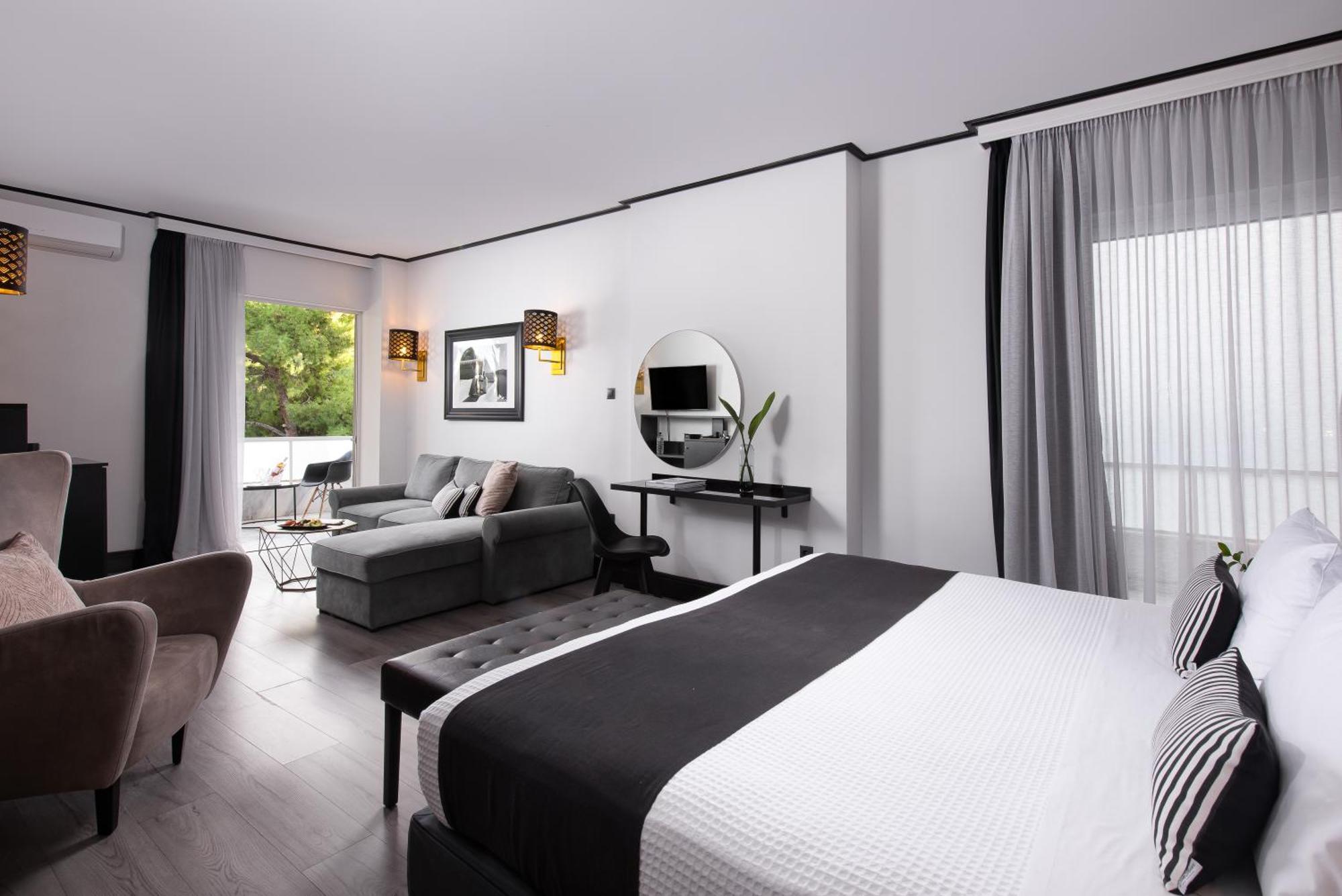 Athenian Riviera Hotel&
